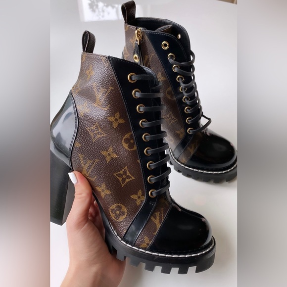 SOLD/ Louis Vuitton Star Trail Ankle Boots 37 - Picture 2 of 7